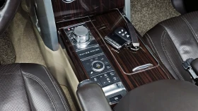 Land Rover Range rover 4.4 SDV8* BLIND SPOT* ОБДУХВАНЕ* 360* ЛЮК* КРАЙНА  - 25699 € - 67928840 9