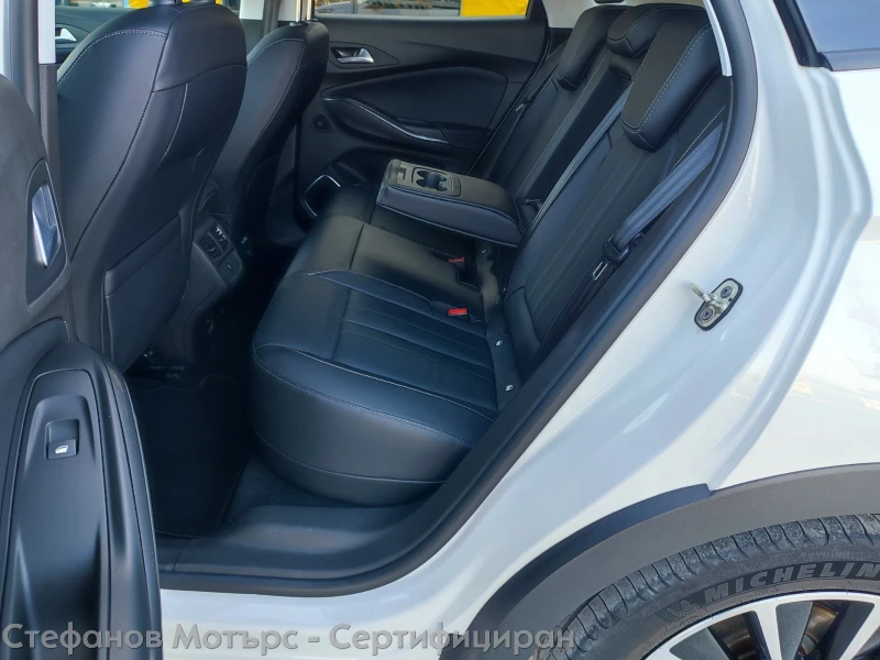 Opel Grandland X Ultimate Plug-in-Hybrid 1.6 (225hp) AT8, снимка 13 - Автомобили и джипове - 52773185
