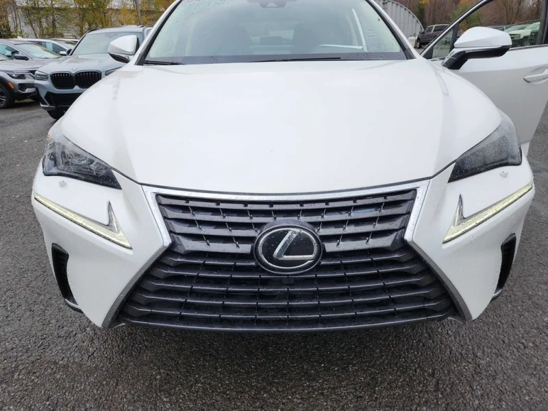 Lexus NX * 300 * CARFAX * БЕЗ ПЪРВОНАЧАЛНА ВНОСКА, снимка 2 - Автомобили и джипове - 53256625