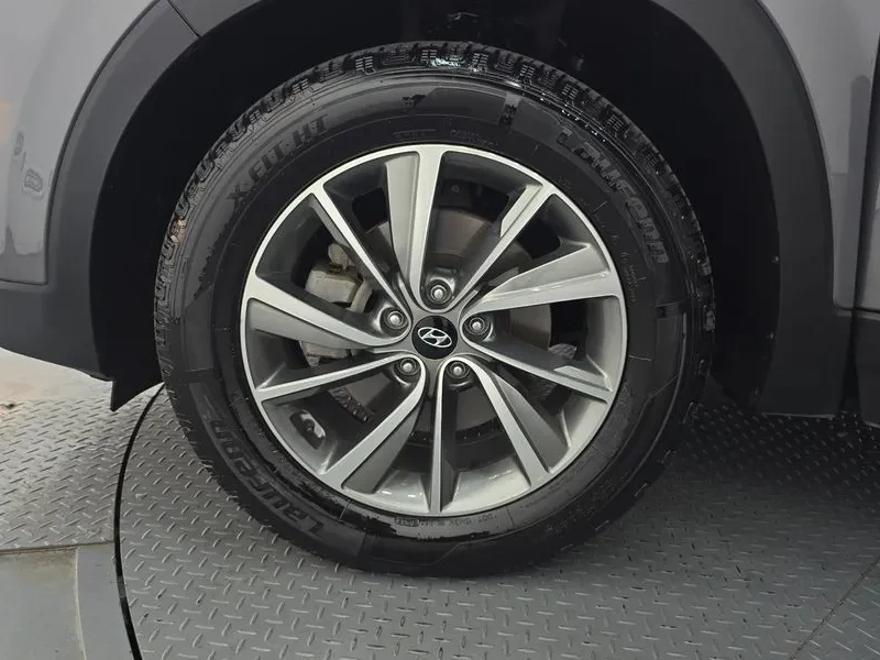 Hyundai Santa fe 2.0T 2Wd Premium, снимка 5 - Автомобили и джипове - 55895867