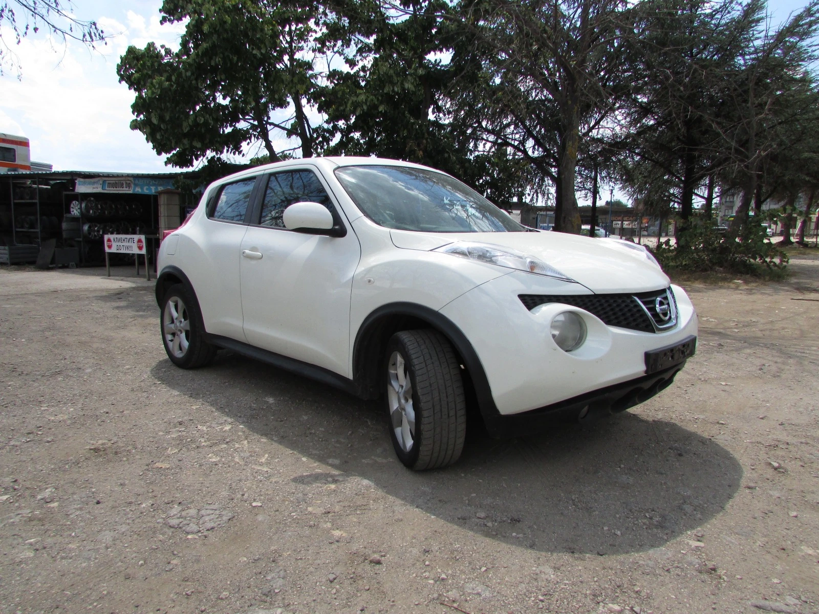 Nissan Juke ACENTA 1.6 113370 - изображение 3