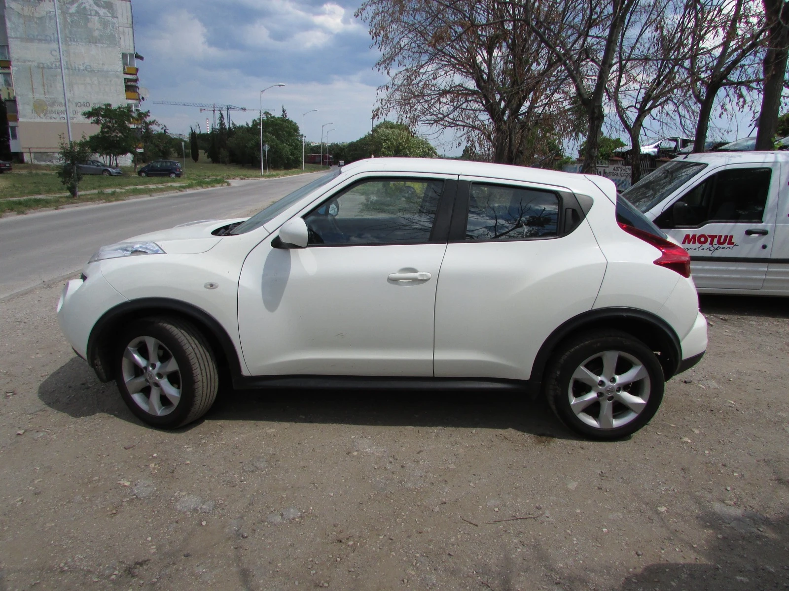 Nissan Juke ACENTA 1.6 113370 - изображение 5