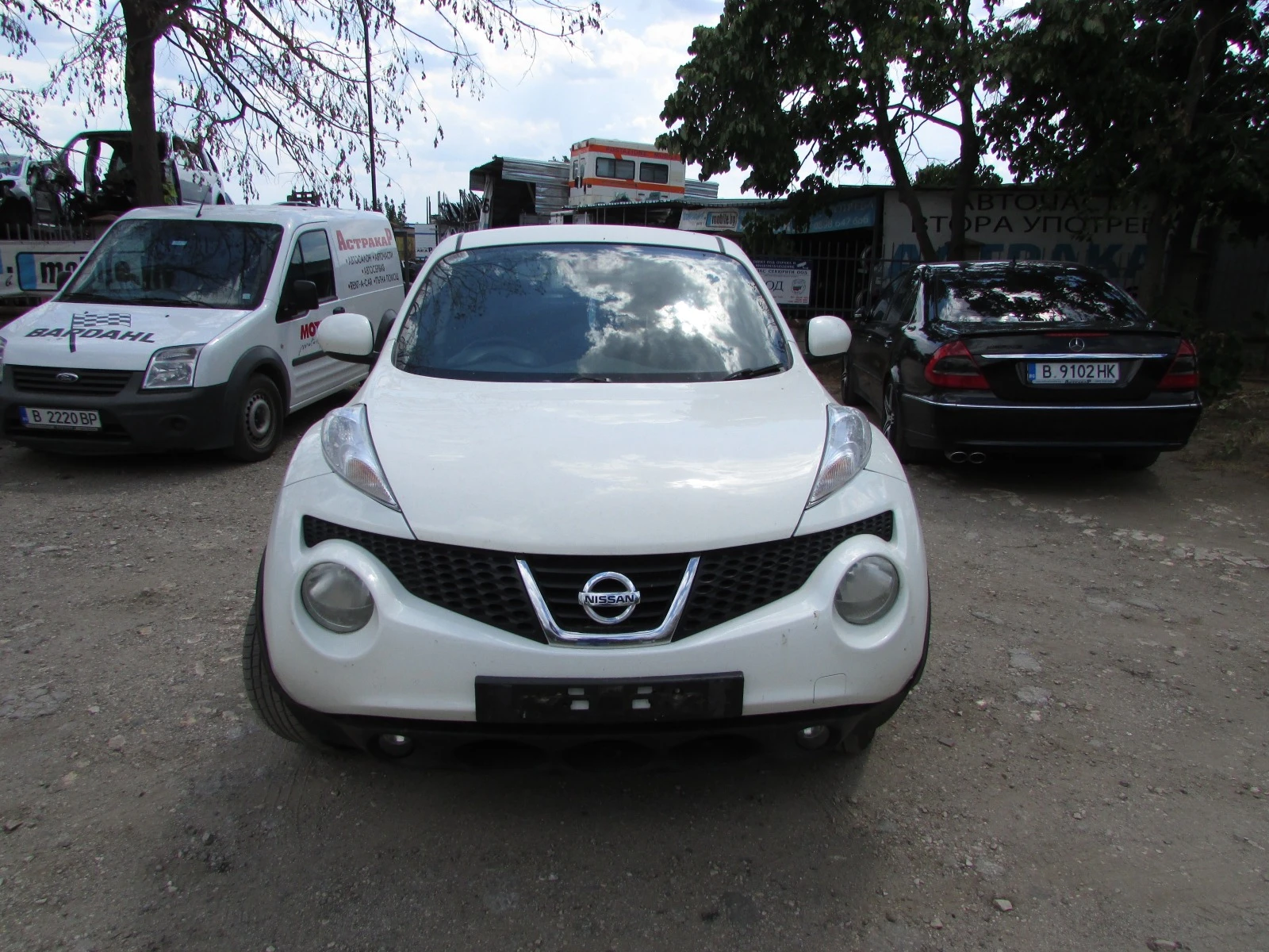 Nissan Juke ACENTA 1.6 113370 - изображение 2