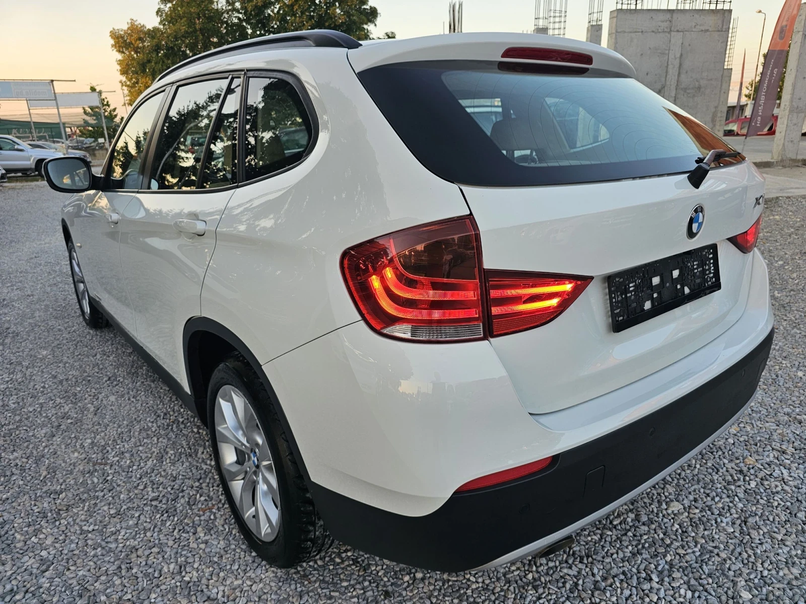 BMW X1 2.0tdi 177k.c Koja Navi Top - изображение 6