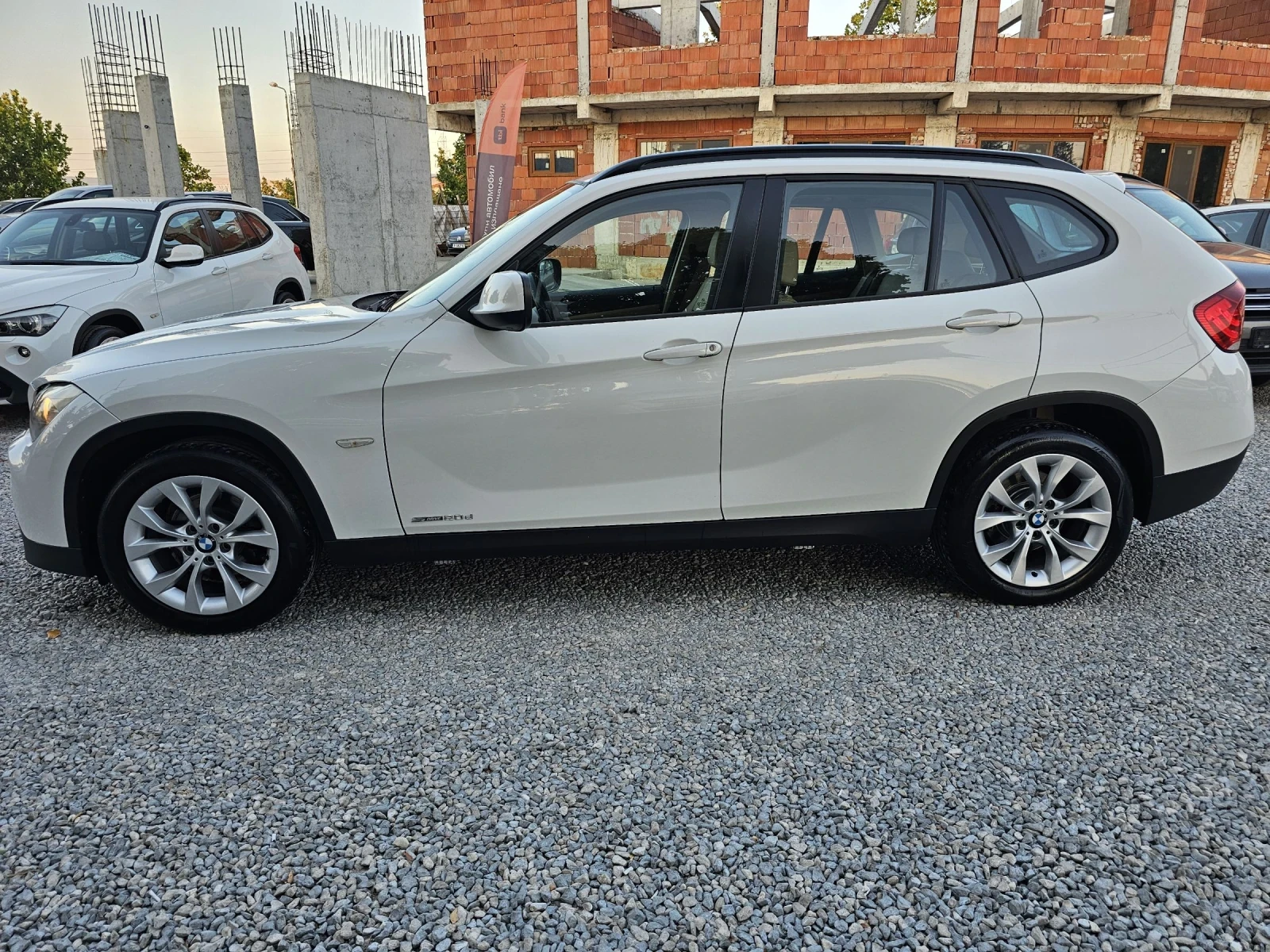 BMW X1 2.0tdi 177k.c Koja Navi Top - изображение 7