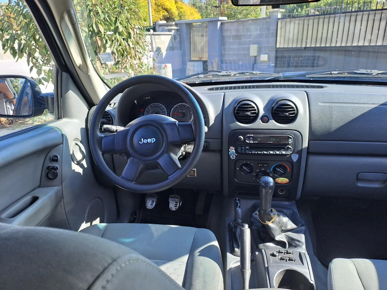 Jeep Cherokee  - изображение 5