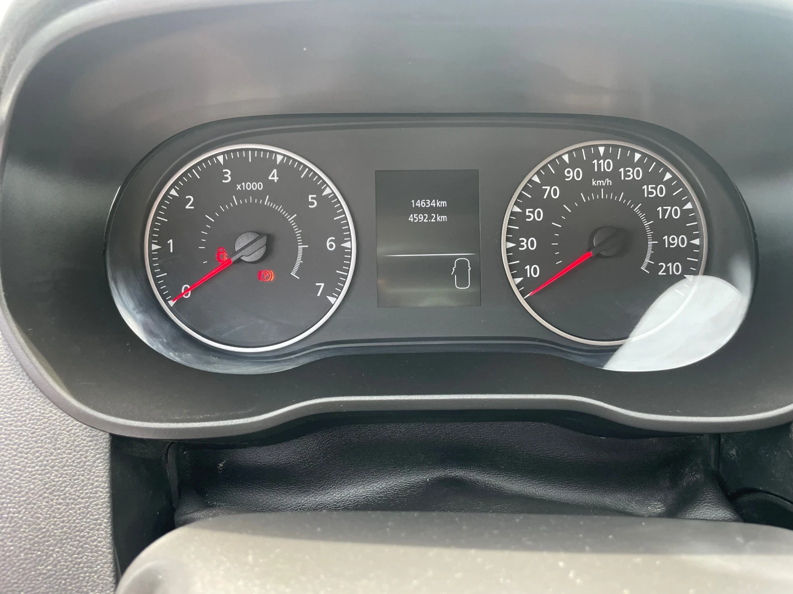 Dacia Duster 1.0  PRESTIGE | Mobile.bg   12