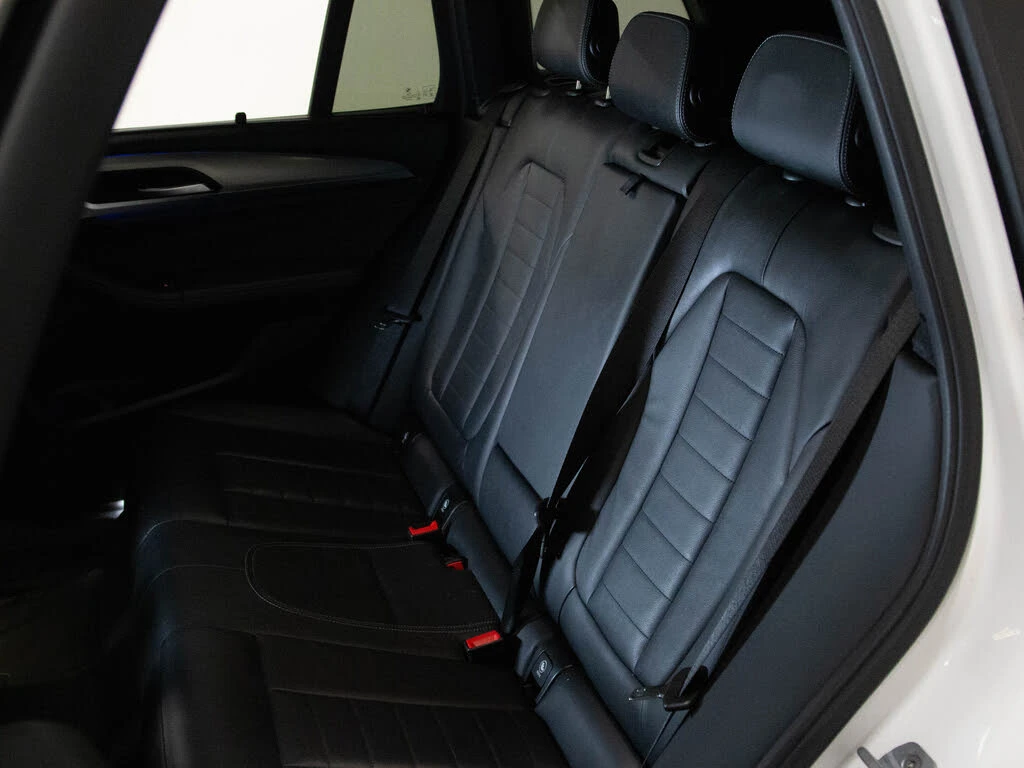 BMW X3 I * M-Package* * HeadUp* AвтоКредит* (ЦЕНА ДО БГ), снимка 16 - Автомобили и джипове - 53771208