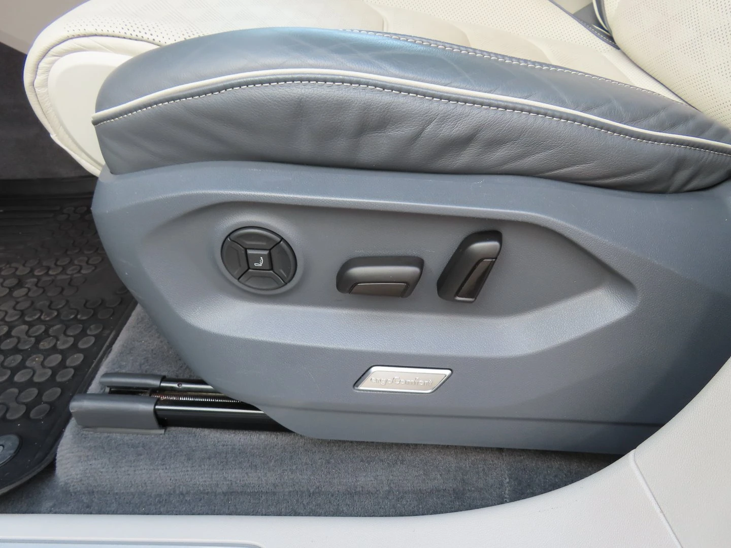 VW Touareg | Mobile.bg � ����������� 11