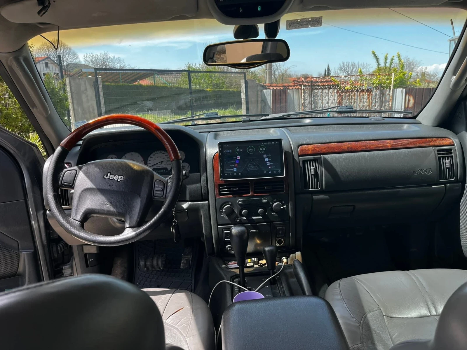 Jeep Grand cherokee 2.7 Overland, QuadraDrive, 8" мултимедия, снимка 5 - Автомобили и джипове - 54237596