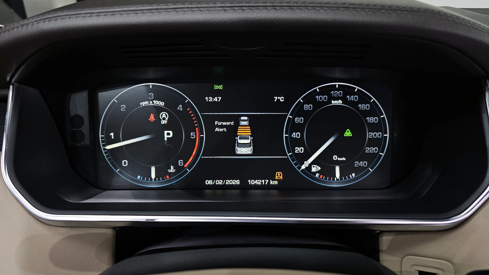 Land Rover Range rover 4.4 SDV8* BLIND SPOT* ОБДУХВАНЕ* 360* ЛЮК* КРАЙНА , снимка 8 - Автомобили и джипове - 55383922