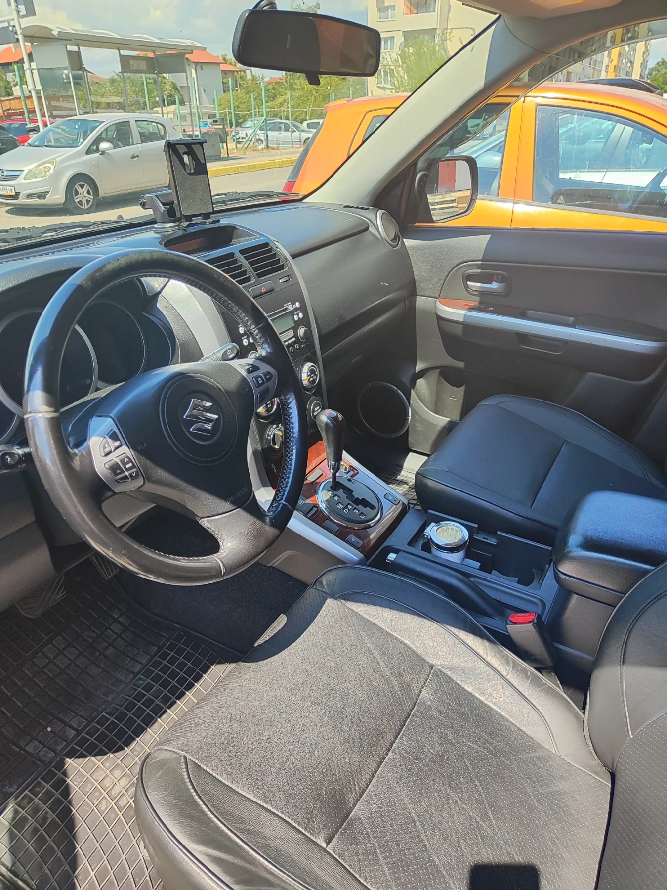 Suzuki Grand vitara, снимка 9 - Автомобили и джипове - 55663563