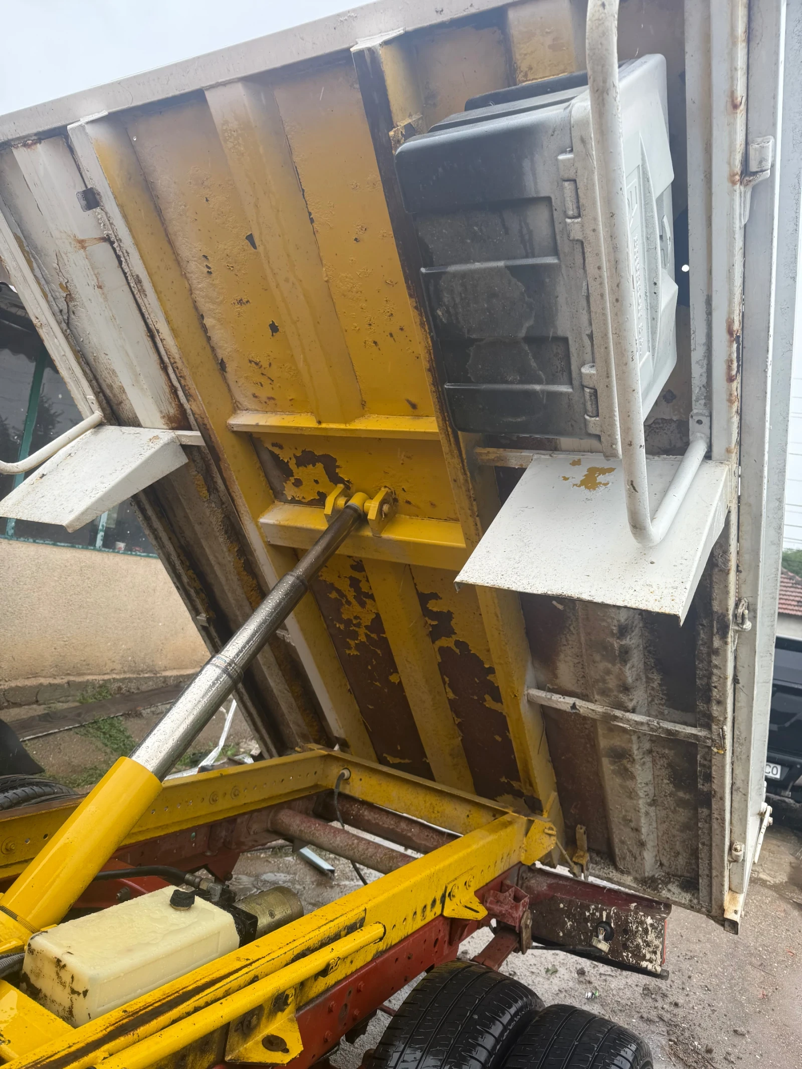 Iveco 3510 2.5TD 100кс. Самосвал 1999г.  - изображение 6