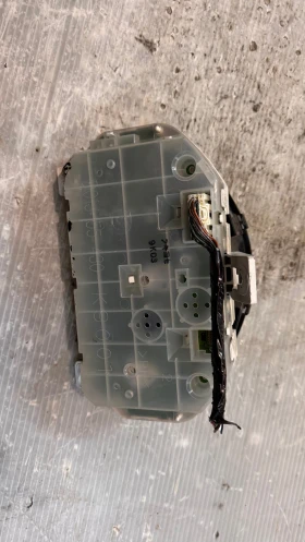 Оригинален Километраж за Mazda 2 2009 - D01J55430 K9001, снимка 2 - Части - 52972688