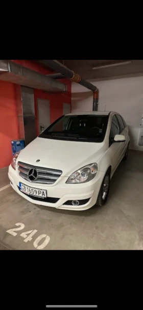 Mercedes-Benz B 180, снимка 14
