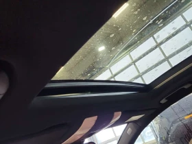 Mercedes-Benz E 400 АМГ Пакет/CARFAX /Кожа/Нави/Подгрев/Панорама, снимка 13