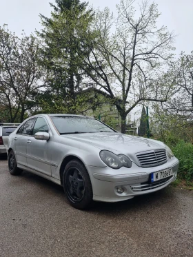 Mercedes-Benz C 220, снимка 3