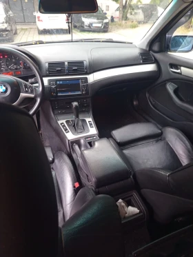 BMW 320 Комби, снимка 9
