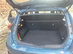 Toyota Auris, снимка 8