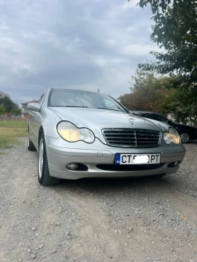     Mercedes-Benz C 220  /   