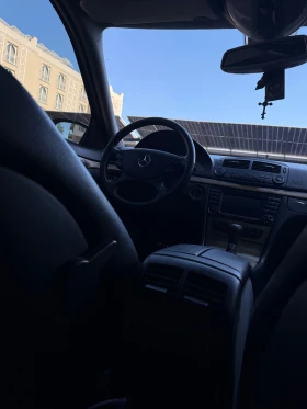 Обява за продажба на Mercedes-Benz E 320 ~7 500 лв. - изображение 8