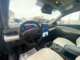 Ford Mustang AWD, С РЕГИСТРАЦИЯ&АВТО КРЕДИТ, снимка 8
