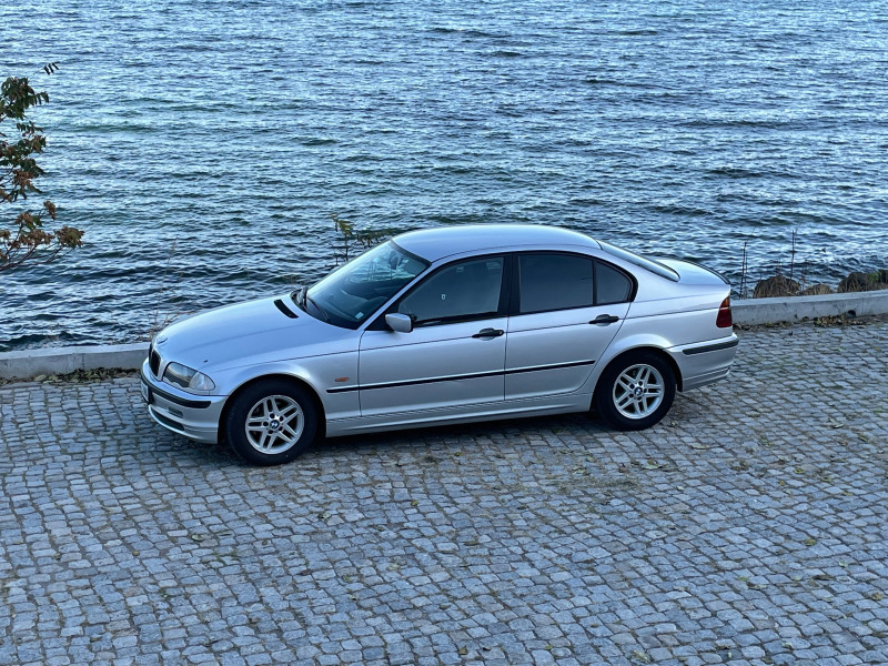 BMW 318, снимка 3 - Автомобили и джипове - 46365268