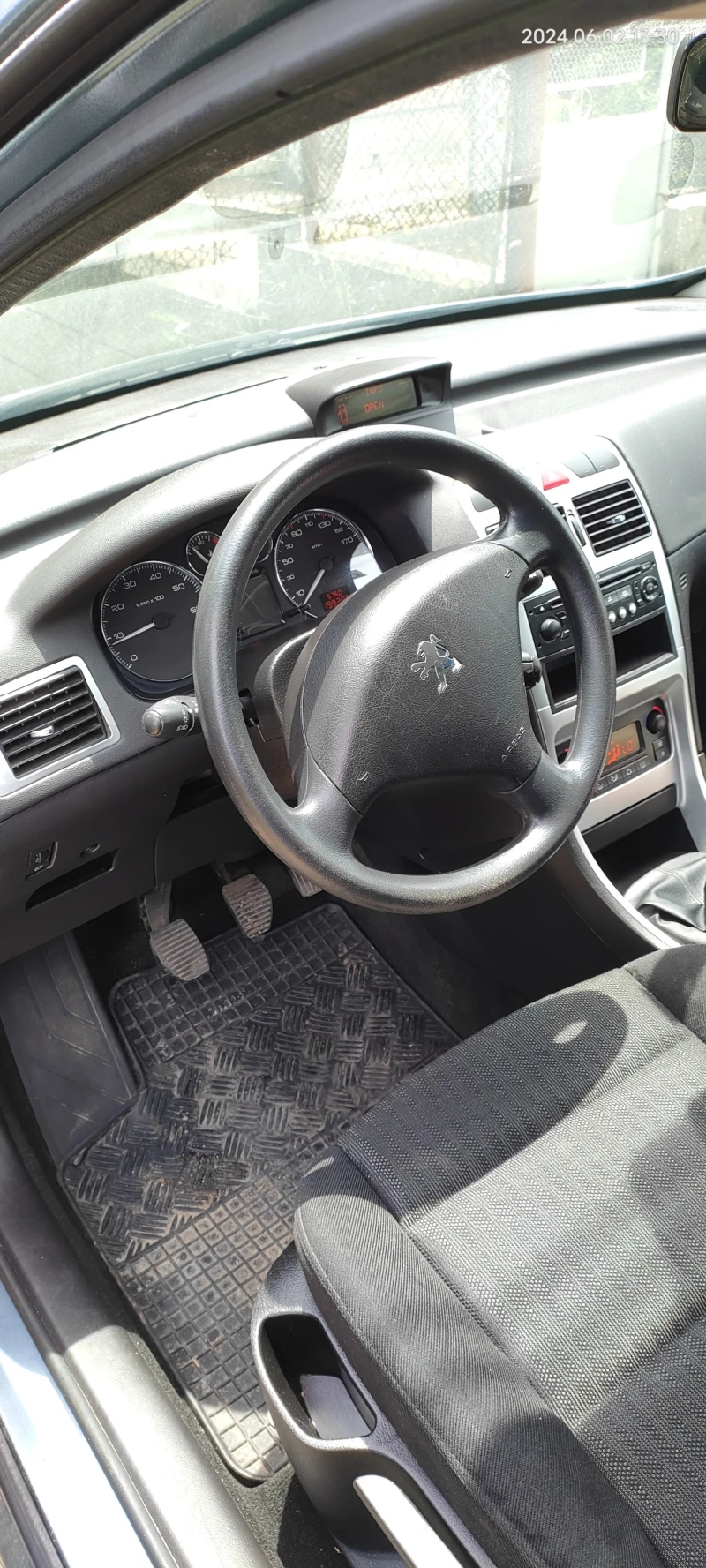 Peugeot 307, снимка 7 - Автомобили и джипове - 46847420