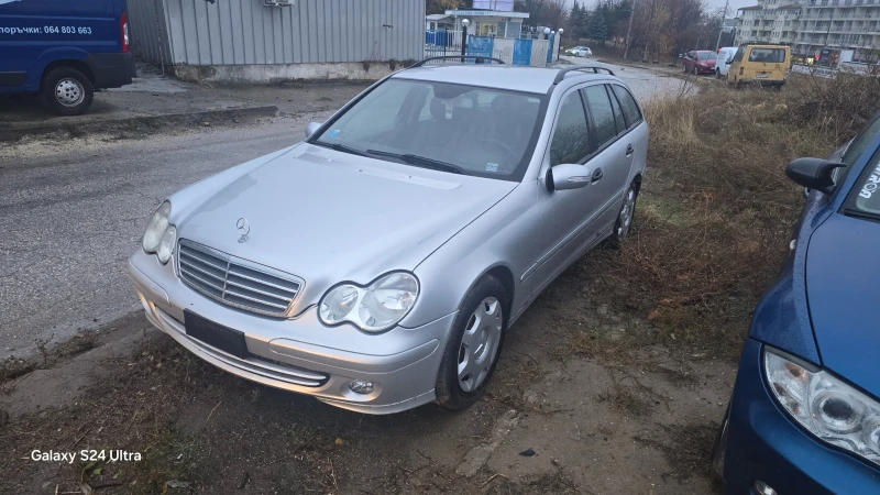 Mercedes-Benz C 220 2.2cdi FACE, снимка 12 - Автомобили и джипове - 47550524