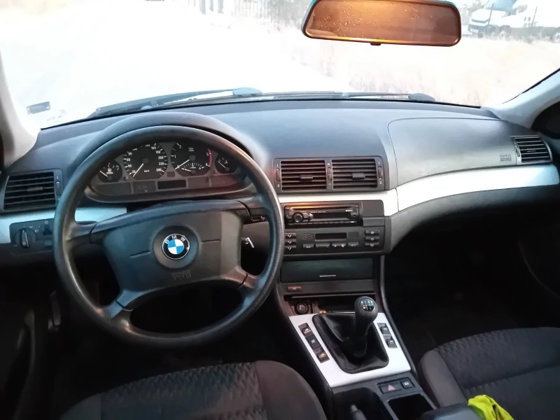 BMW 320 320d, снимка 9 - Автомобили и джипове - 47654941