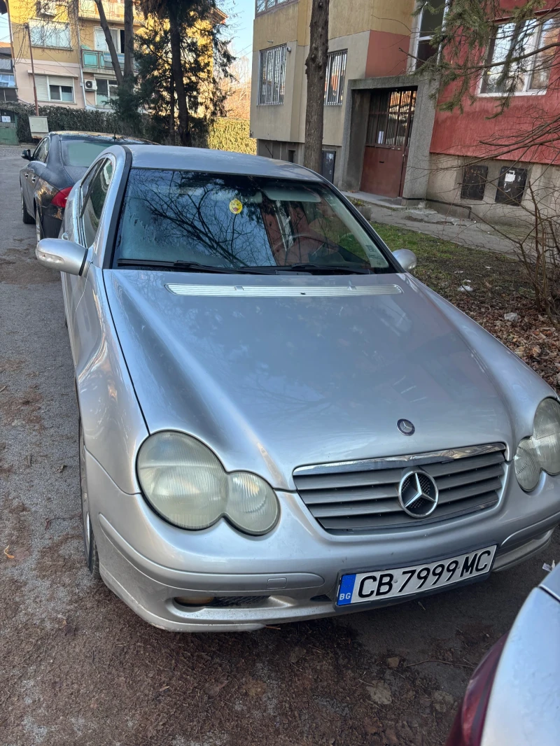 Mercedes-Benz C 220, снимка 1 - Автомобили и джипове - 48487984