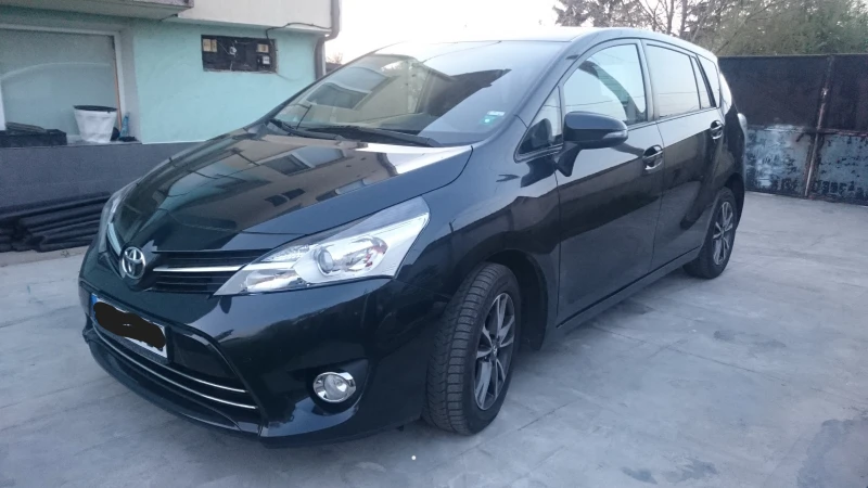 Toyota Verso, снимка 4 - Автомобили и джипове - 48701909