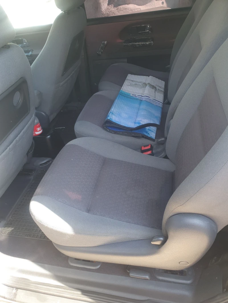 Ford Galaxy Gaz benzin 2, 3 avtomatik, снимка 8 - Автомобили и джипове - 52313393