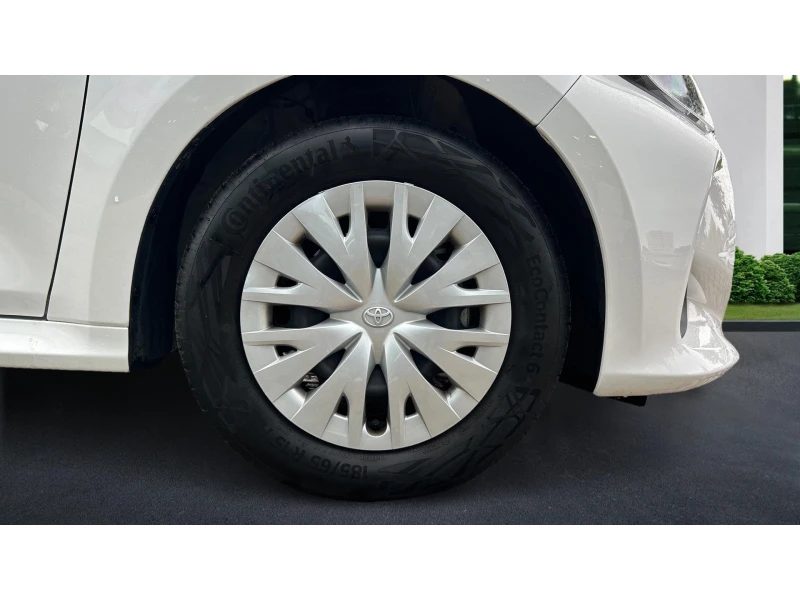 Toyota Yaris Месечна вноска от 380 лв., снимка 16 - Автомобили и джипове - 52103937