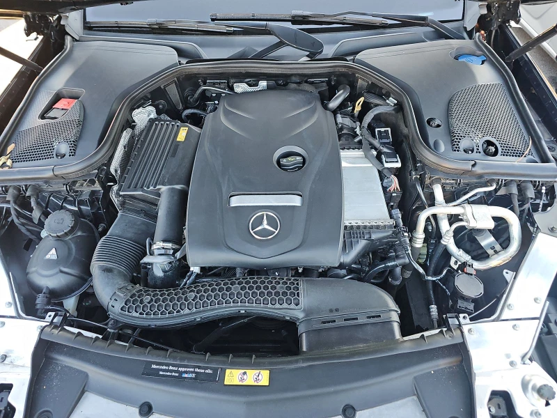 Mercedes-Benz E 300, снимка 10 - Автомобили и джипове - 52485726