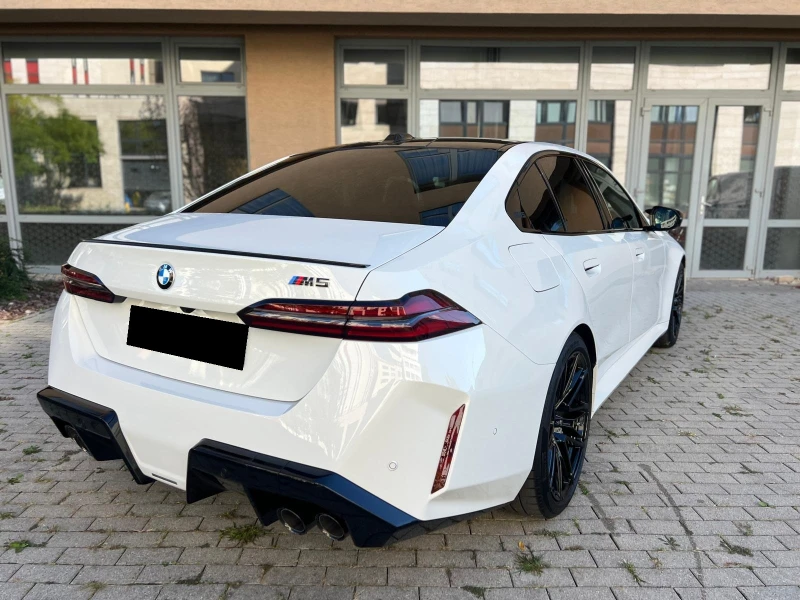 BMW M5 4.4 Hybrid xDrive, снимка 5 - Автомобили и джипове - 52877630