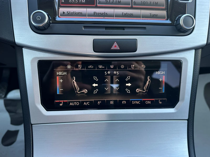 VW CC Facelift/2.0 200 кс/ГАРАНЦИЯ ОТ КЕНТАВЪР, снимка 12 - Автомобили и джипове - 53151998