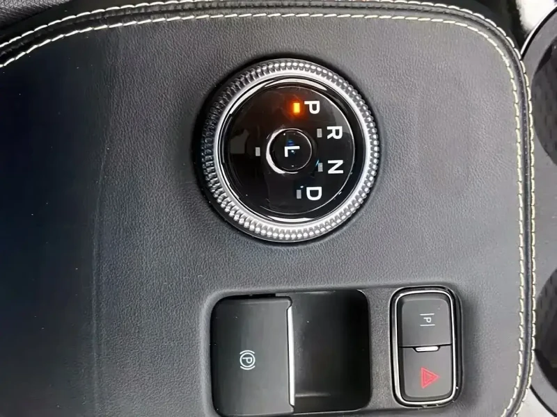 Ford Mustang AWD, С РЕГИСТРАЦИЯ&АВТО КРЕДИТ, снимка 15 - Автомобили и джипове - 53270434