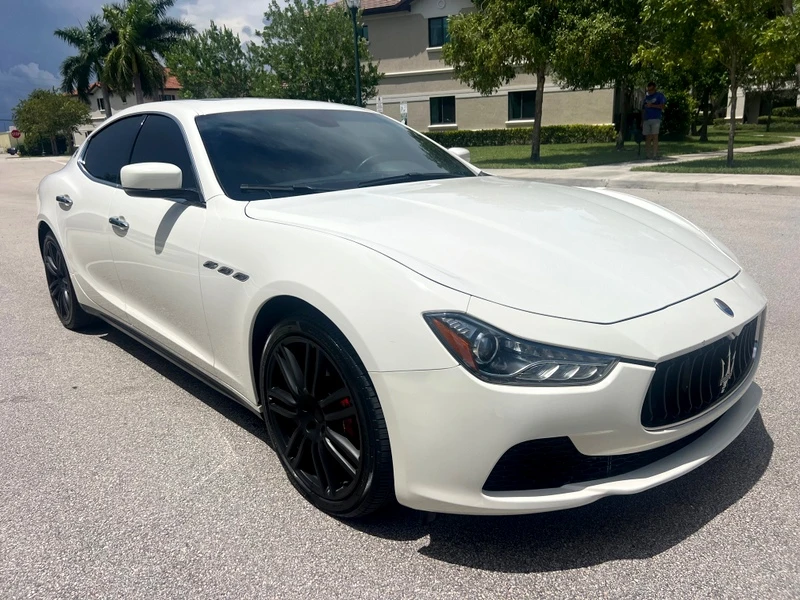 Maserati Ghibli, снимка 1 - Автомобили и джипове - 47548200