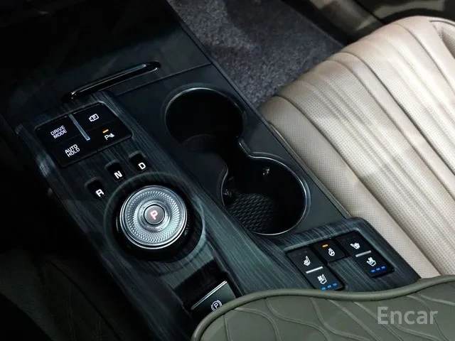 Kia K8 2.5 2WD, снимка 6 - Автомобили и джипове - 55684235