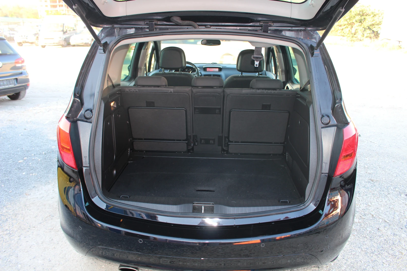 Opel Meriva 1.4i 16V 140k.c. | Mobile.bg   12