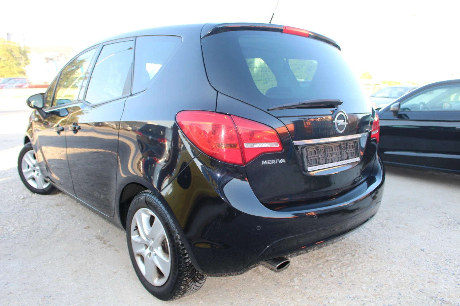 Opel Meriva 1.4i 16V 140k.c. - изображение 6