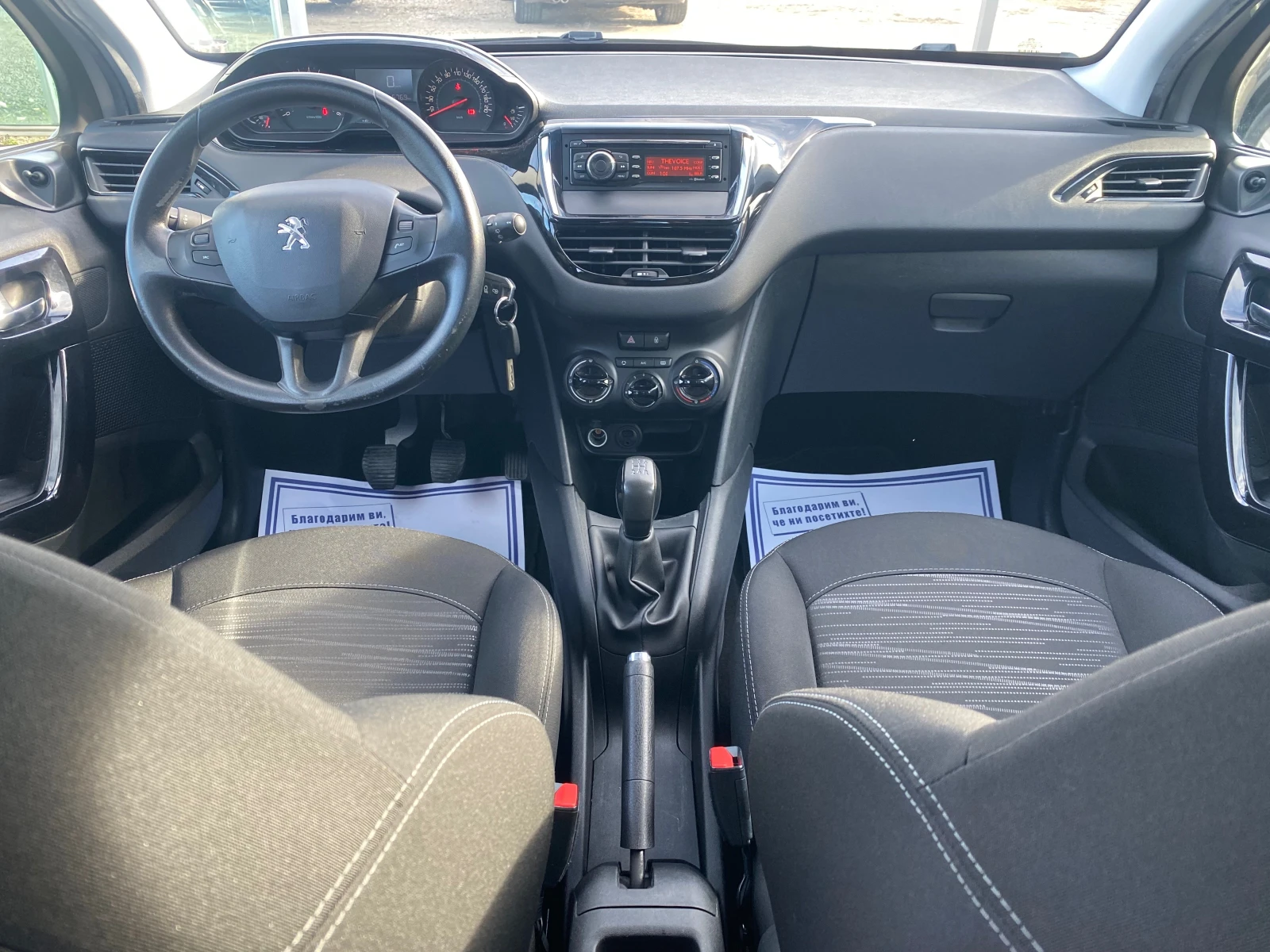 Peugeot 208 1.4HDi, 68кс,  - изображение 8