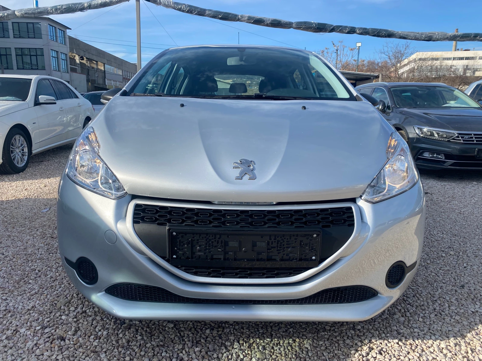 Peugeot 208 1.4HDi, 68кс,  - изображение 7