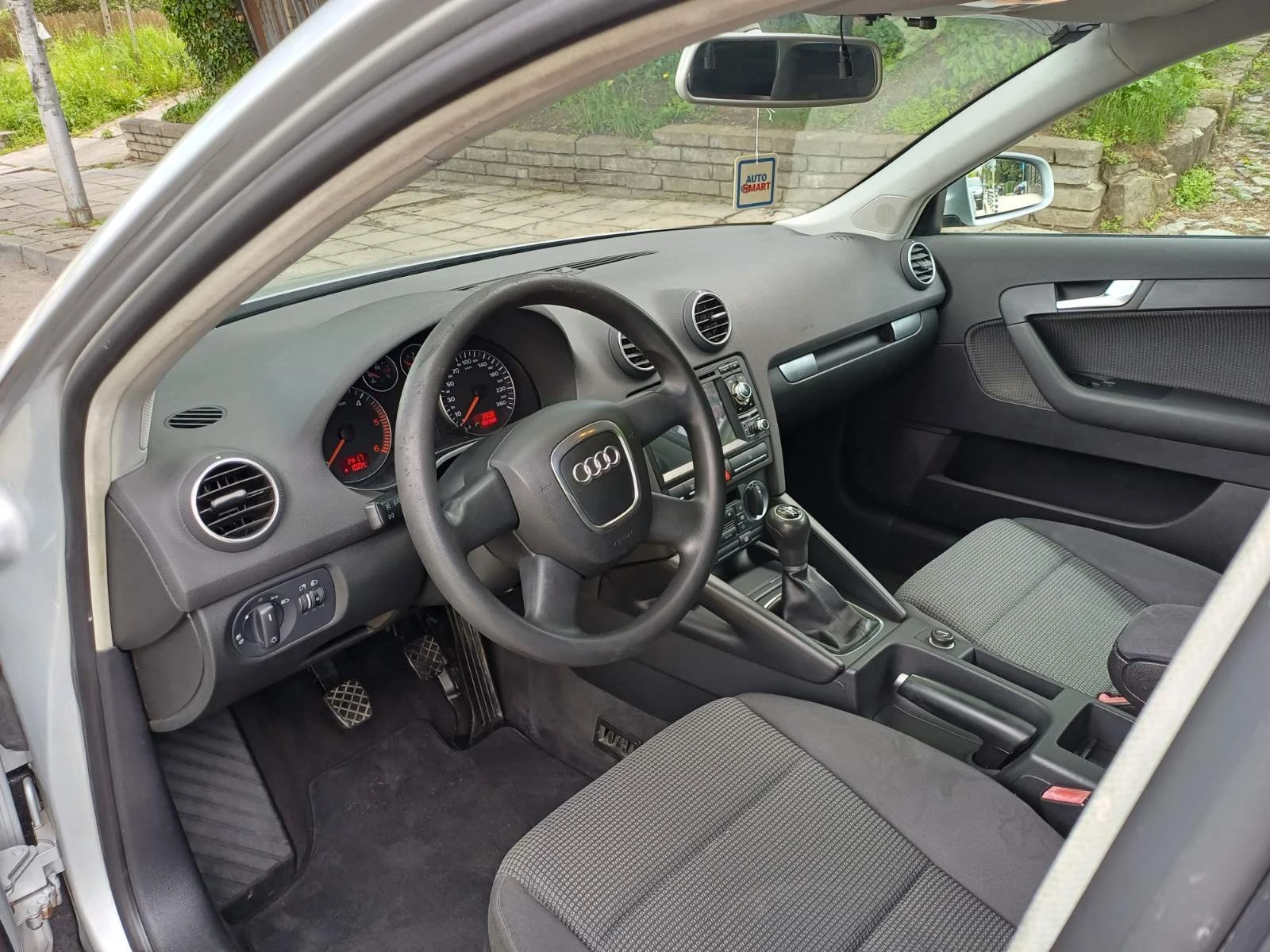 Audi A3 2.0TDI Sportback - изображение 9