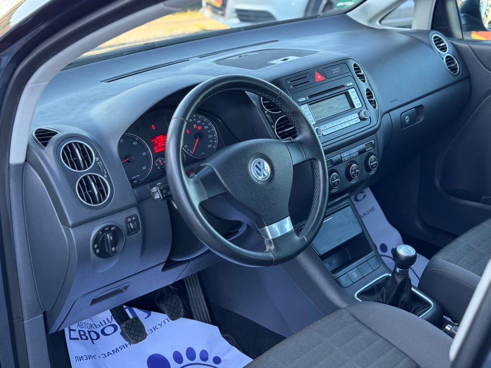 VW Golf Plus 1.9TDI 105кс КЛИМАТРОНИК  - изображение 10