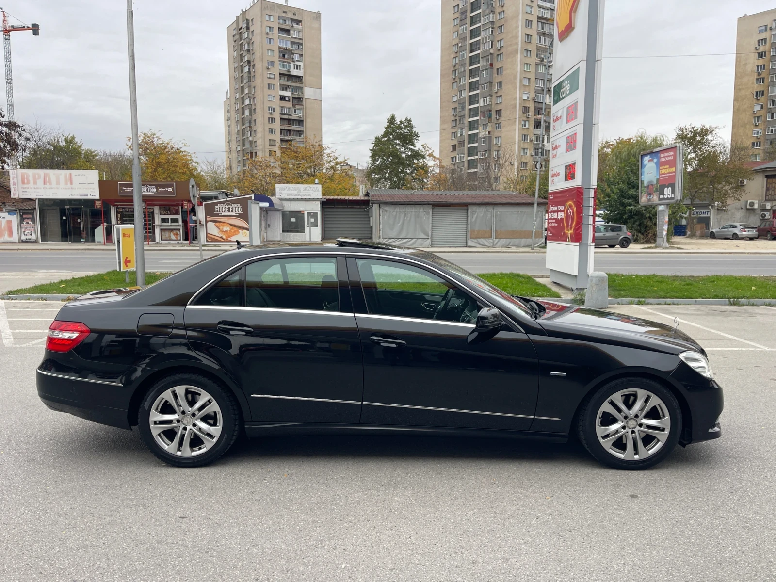 Mercedes-Benz E 350  - изображение 2