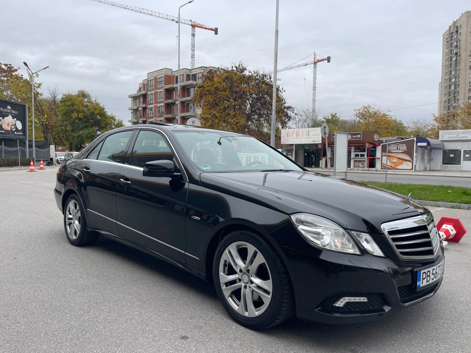 Mercedes-Benz E 350  - изображение 4
