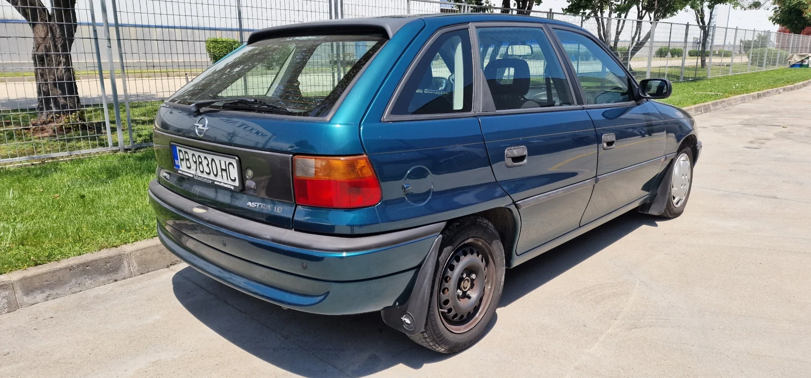 Opel Astra 1.6 газ - изображение 4