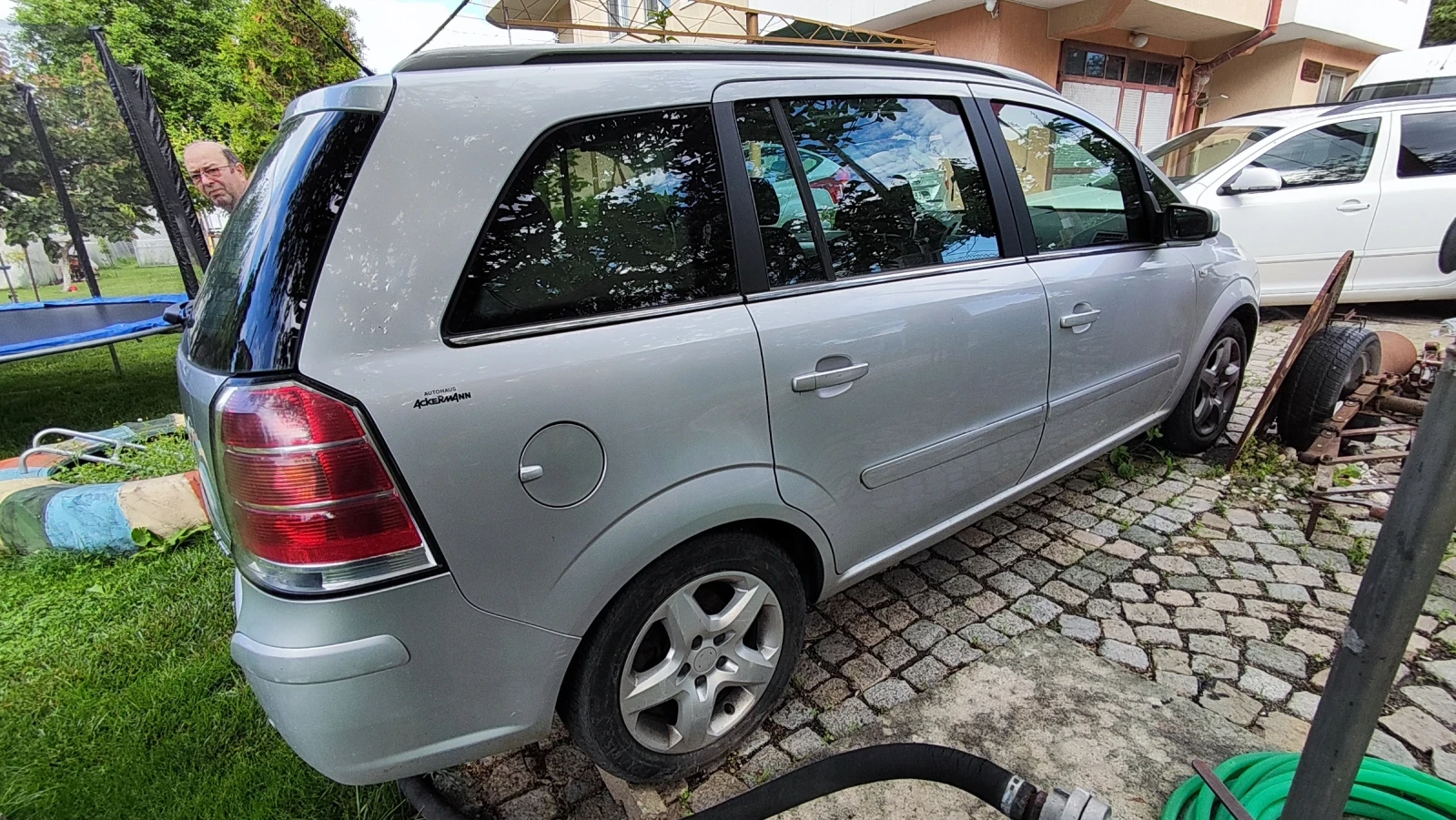 Opel Zafira 2.2 Direct - изображение 3
